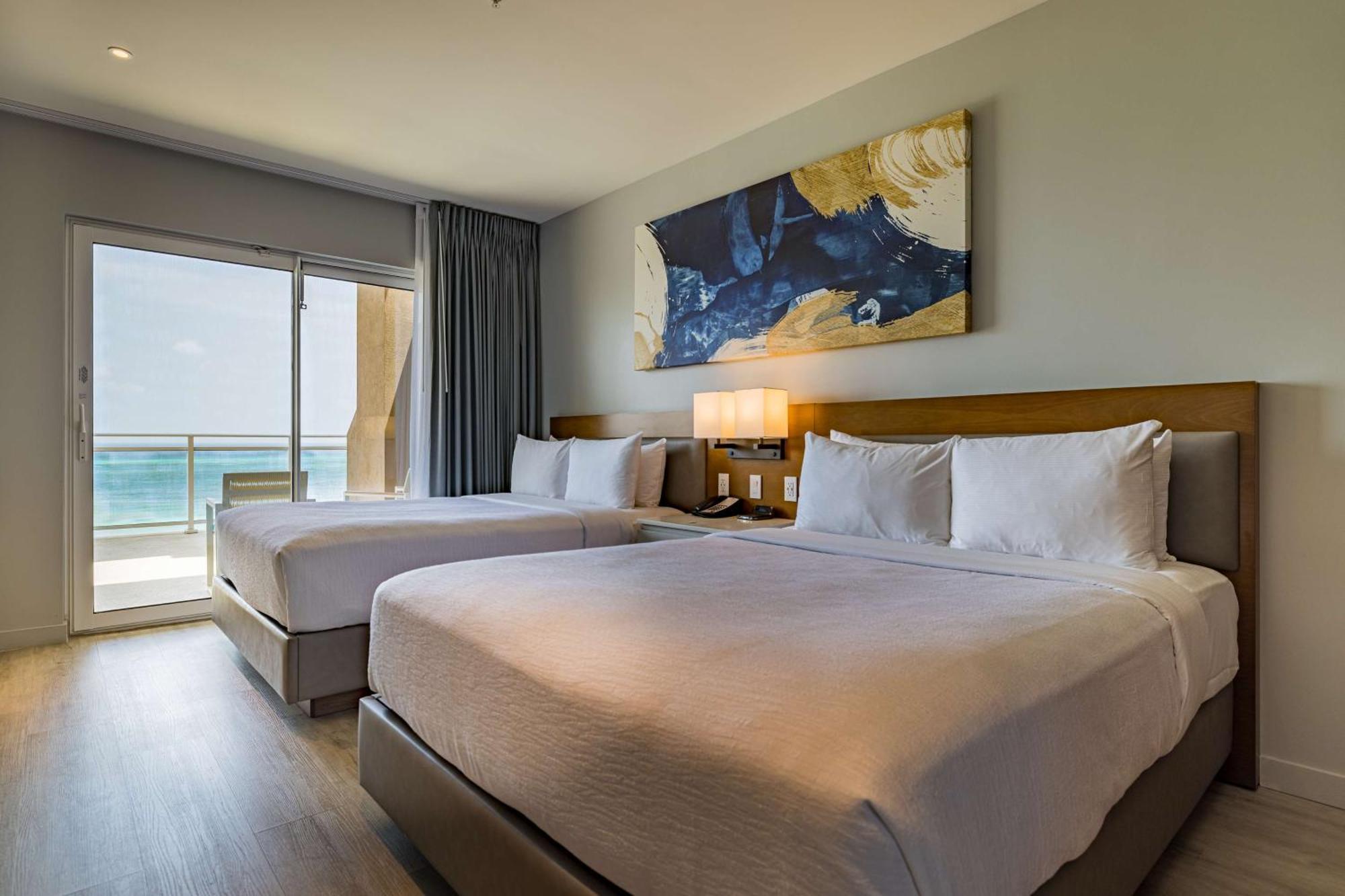 פאלם ביץ' Embassy Suites By Hilton Aruba Beach Resort מראה חיצוני תמונה